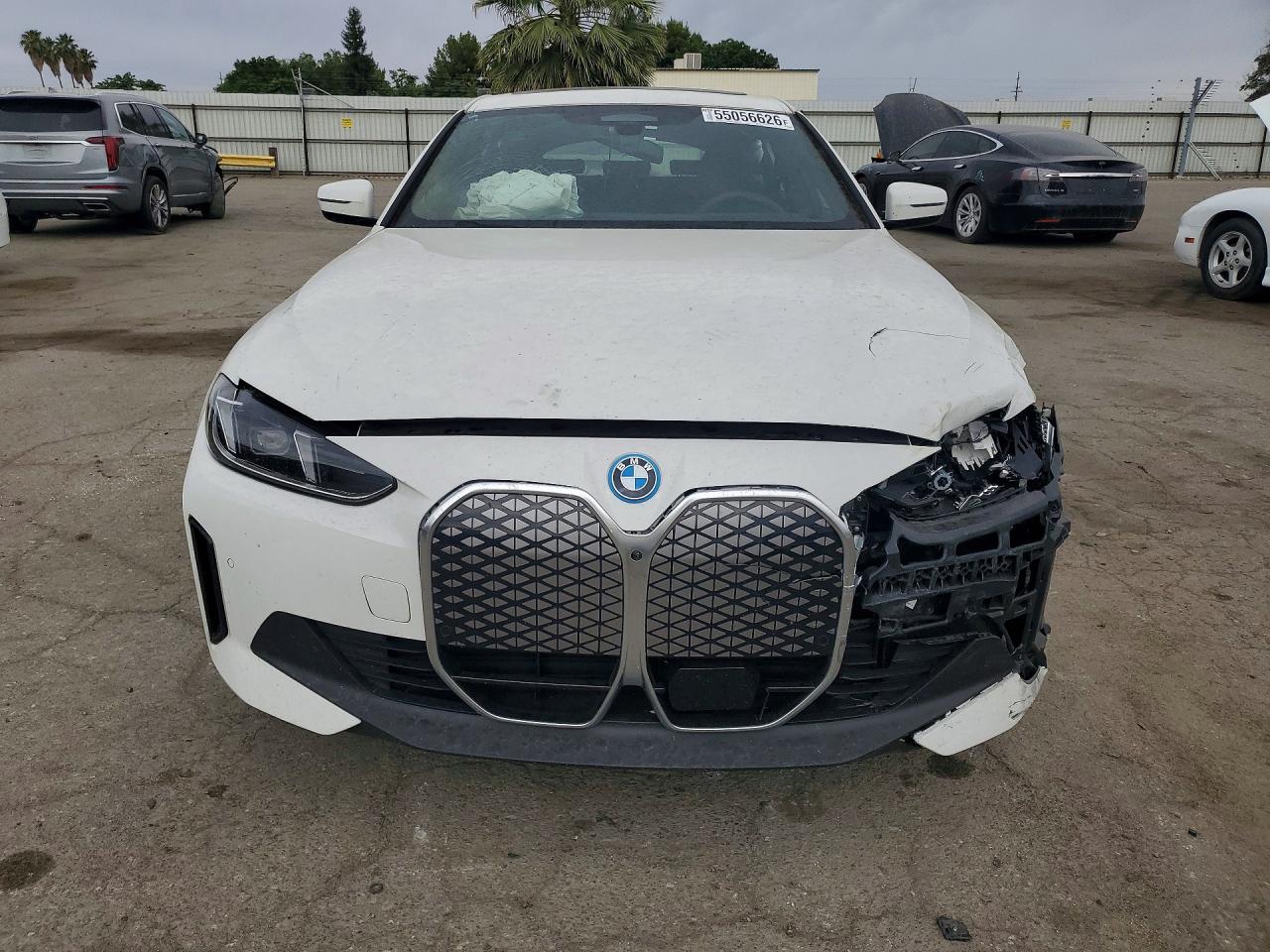 2025 BMW I4 Edrive 40 - Image 5