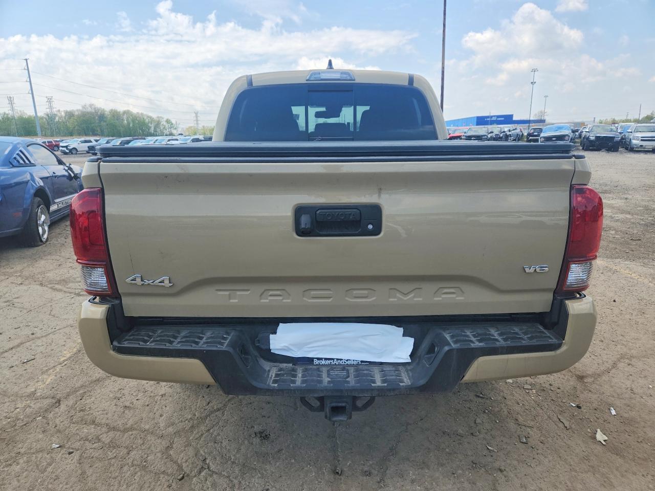 2020 Toyota Tacoma Trd Sport - Image 6