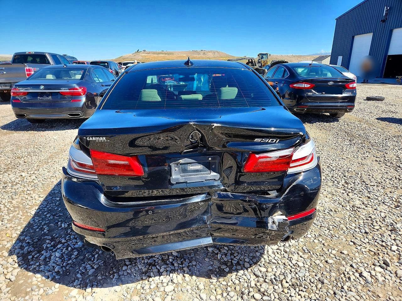 2020 BMW 530 I - Image 6