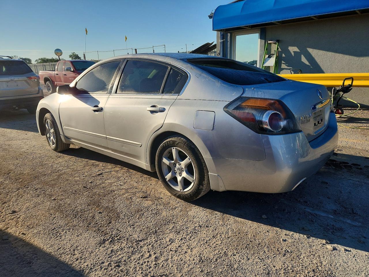 2009 Nissan Altima 2.5 - Фото 2