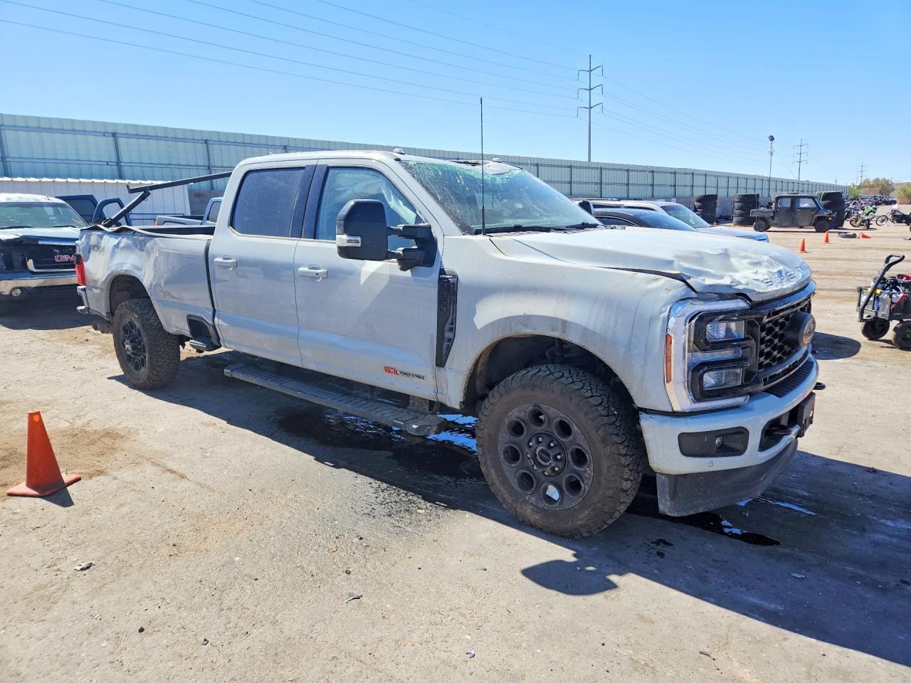 2025 Ford F350 Super Duty - Фото 4