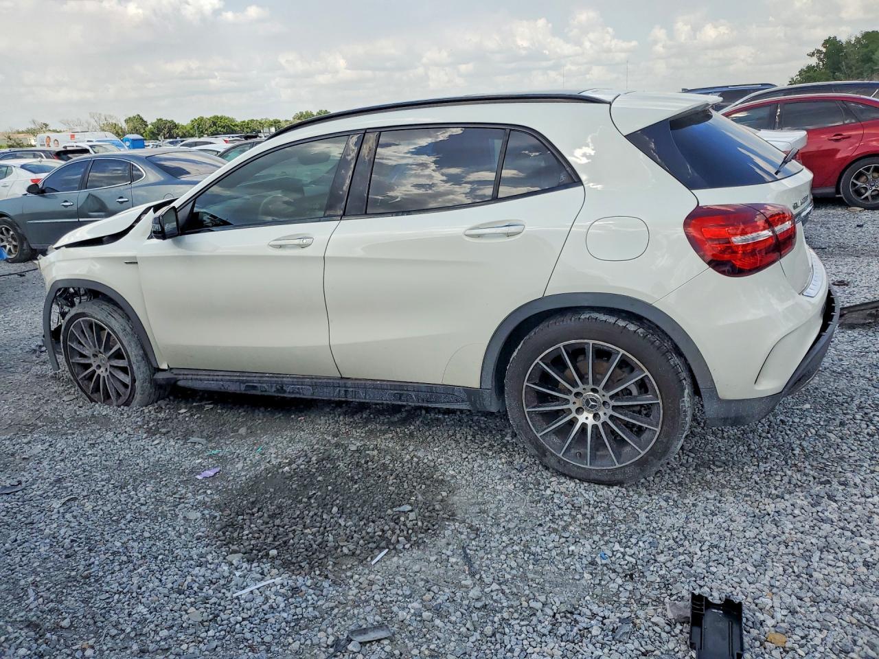 2018 Mercedes-Benz Gla 250 4Matic - Image 2