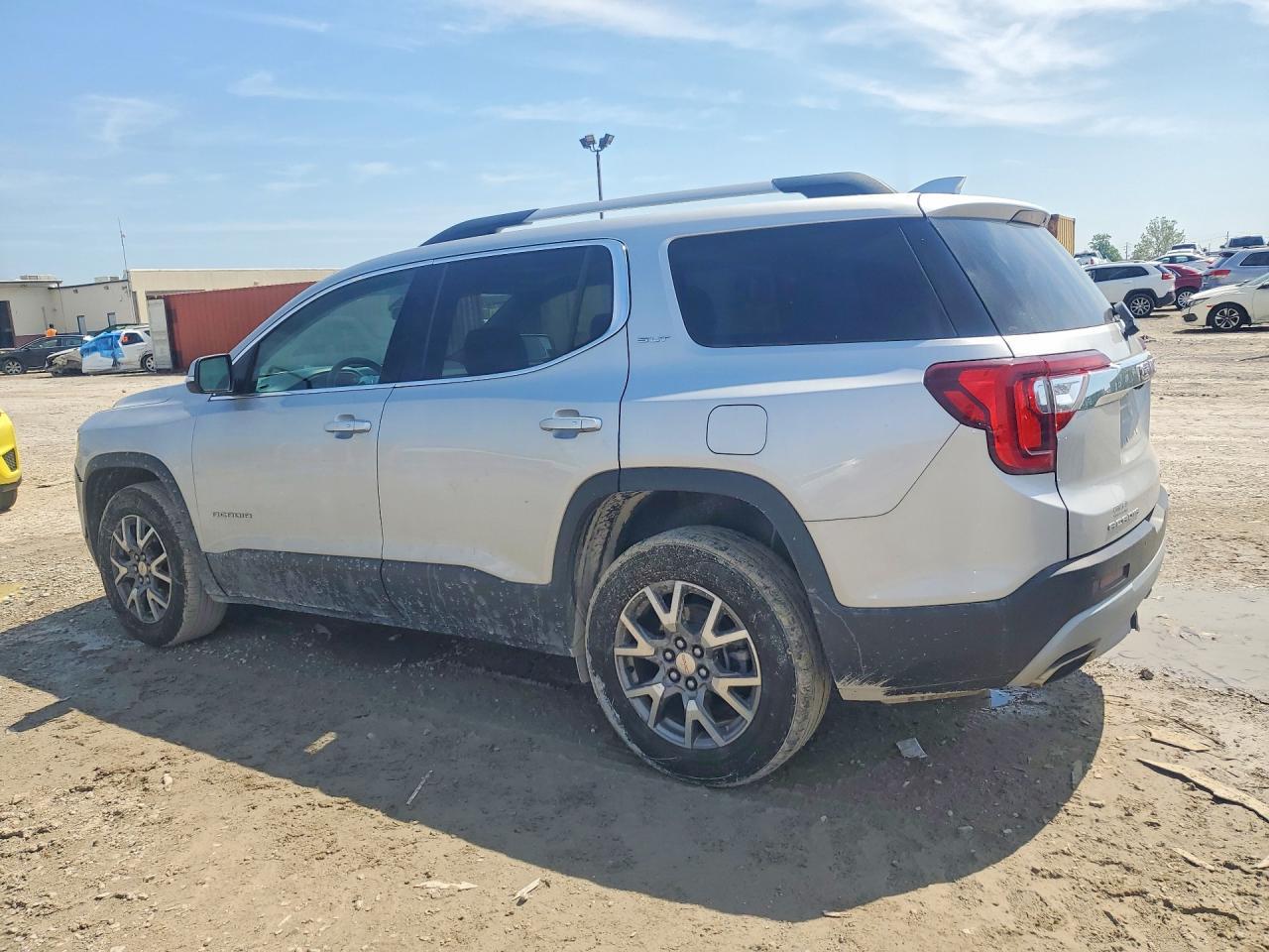 2020 GMC Acadia Slt - Фото 2