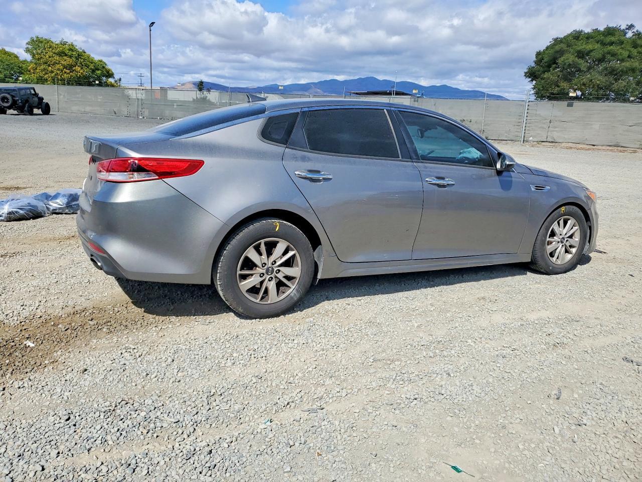 2016 Kia Optima Lx - Image 3