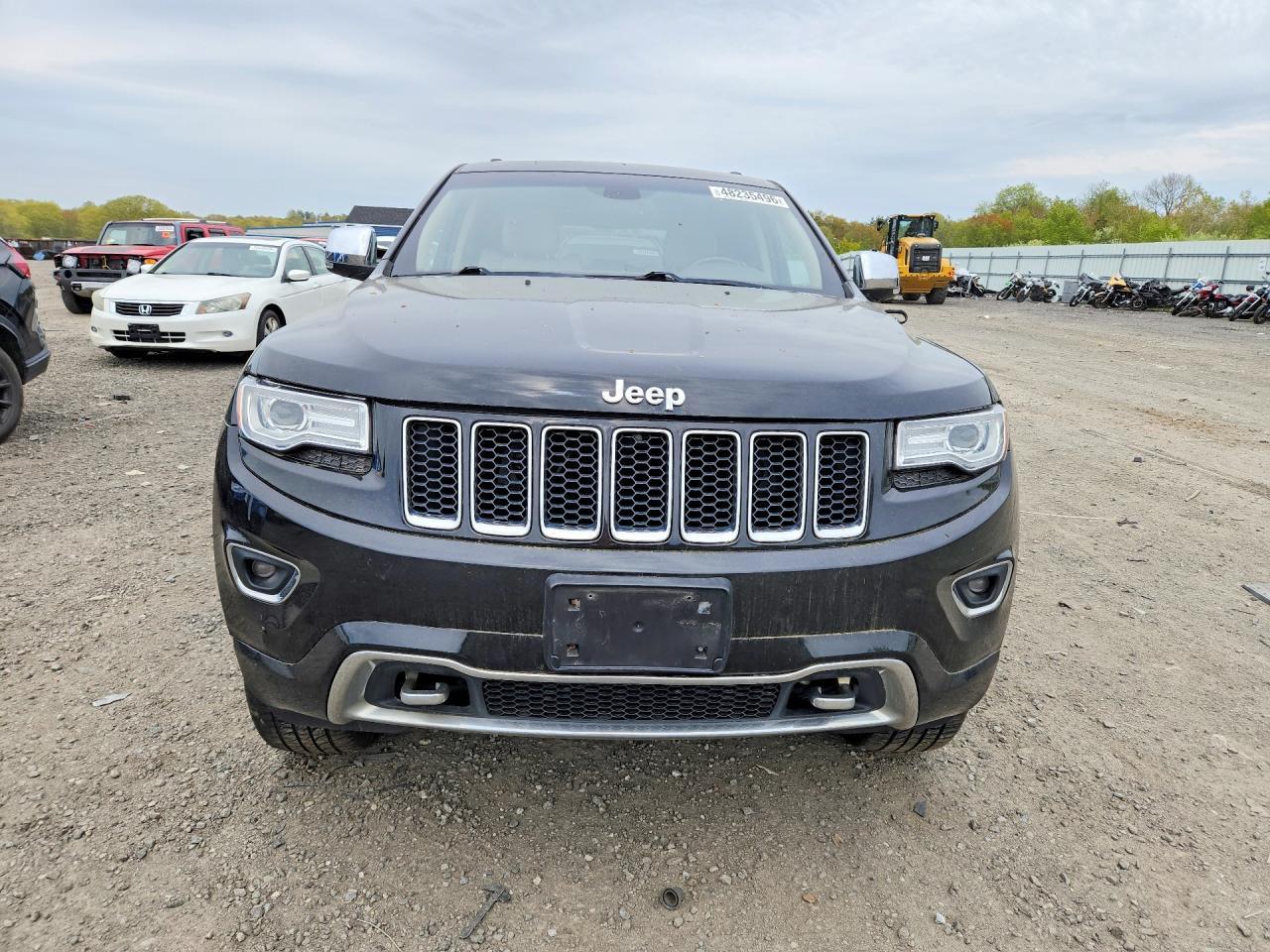 2015 Jeep Grand Cherokee Overland - Image 5