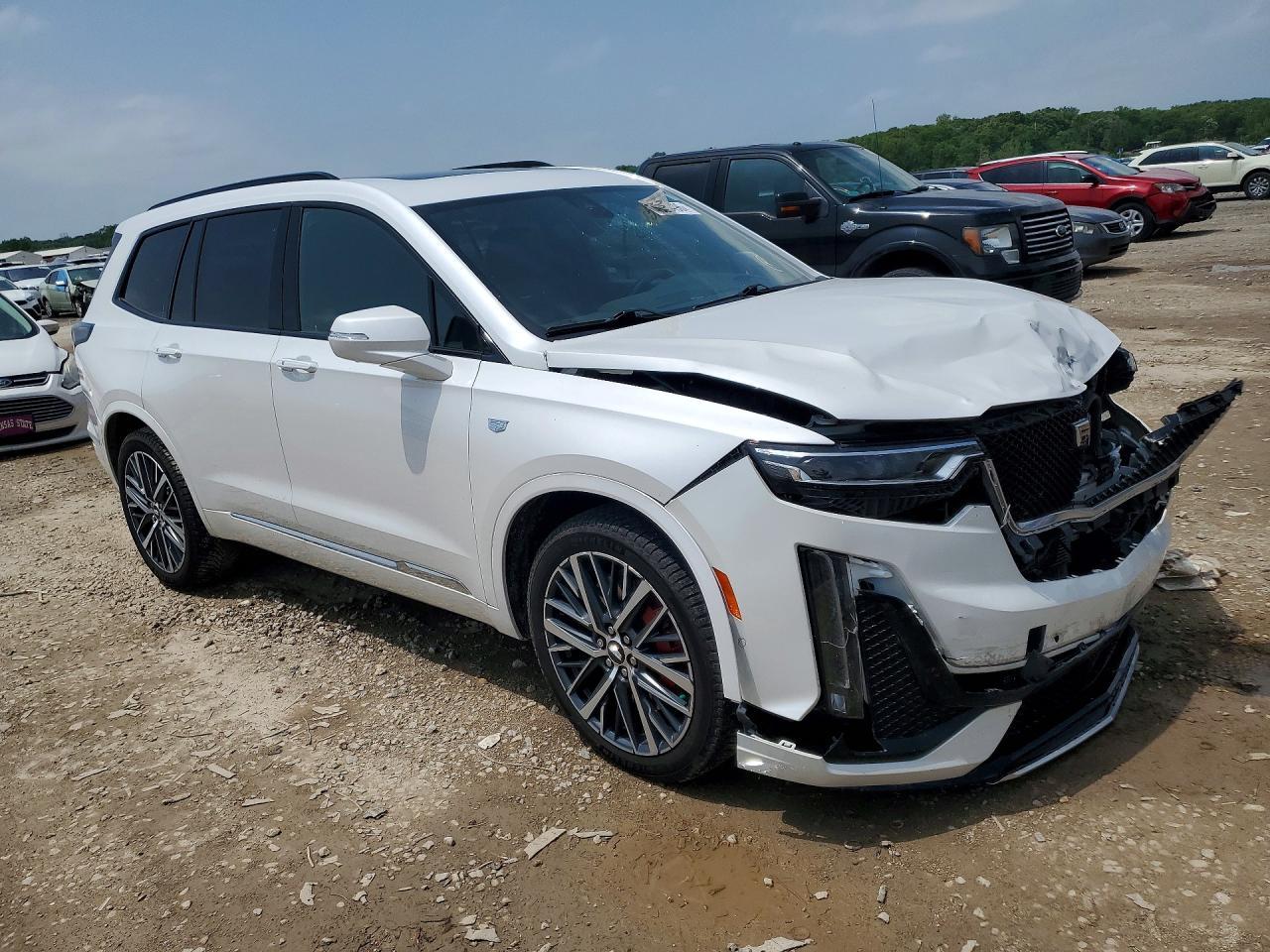 2022 Cadillac Xt6 Sport Platinum - Image 4