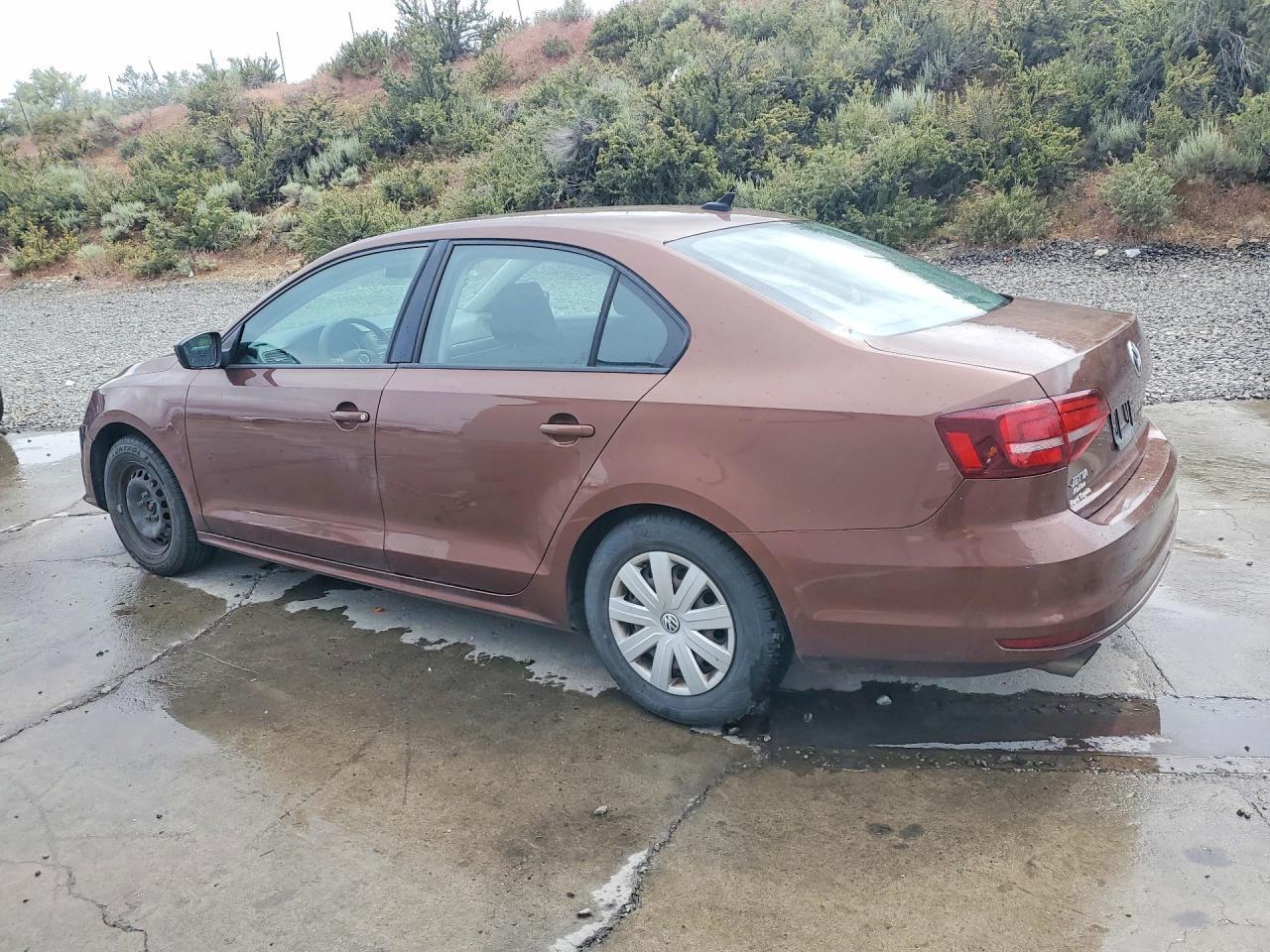 2016 Volkswagen Jetta S - Фото 2