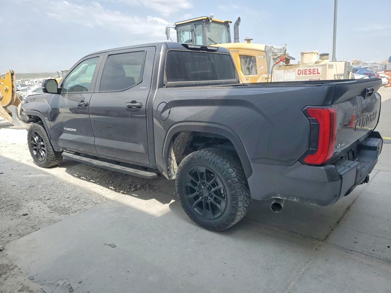 2024 Toyota Tundra Sr5 - Фото 2