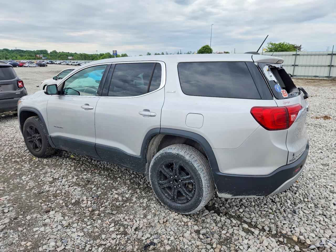 2018 GMC Acadia Sle - Фото 2