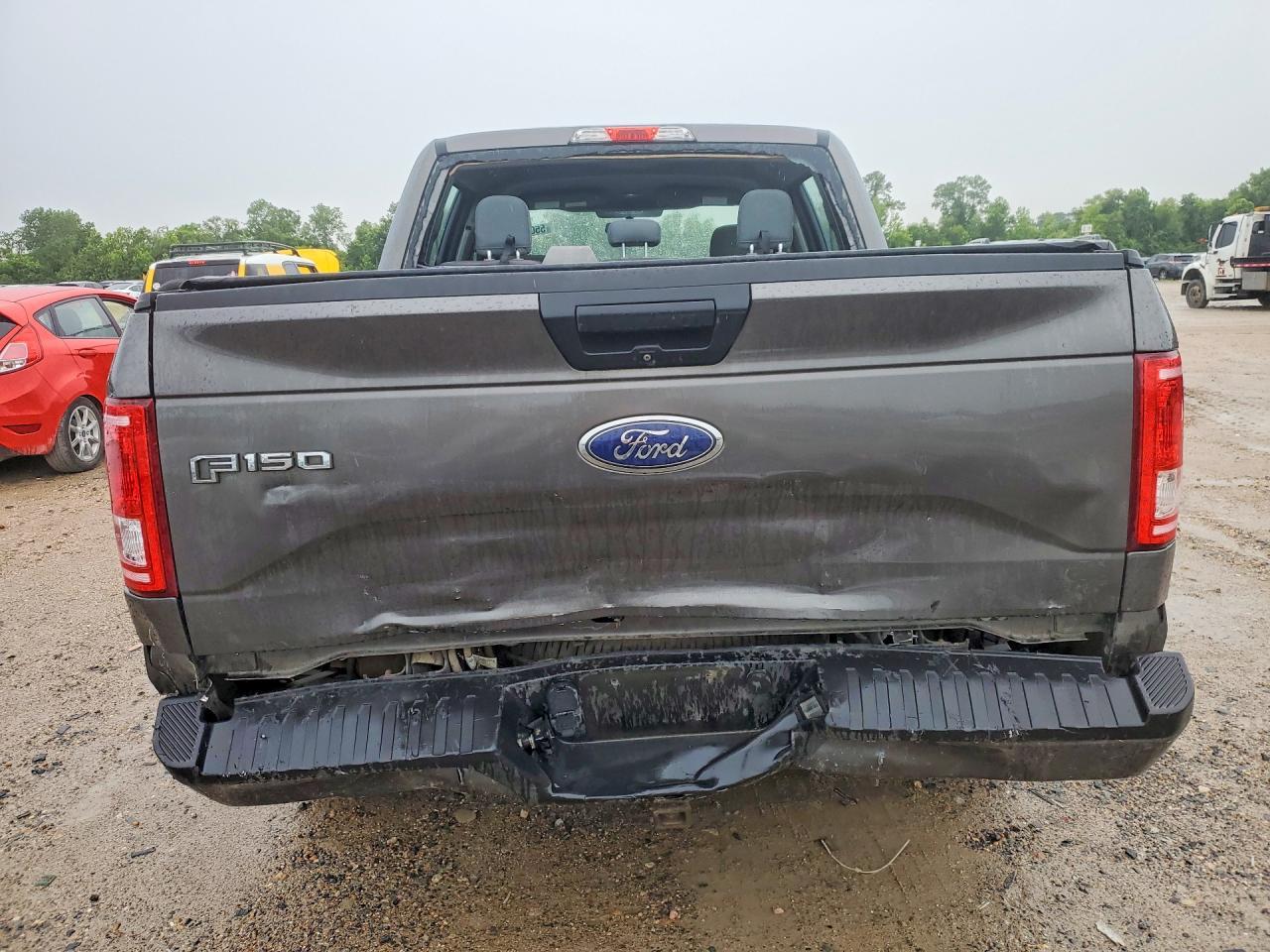 2015 Ford F150 Supercrew - Image 6