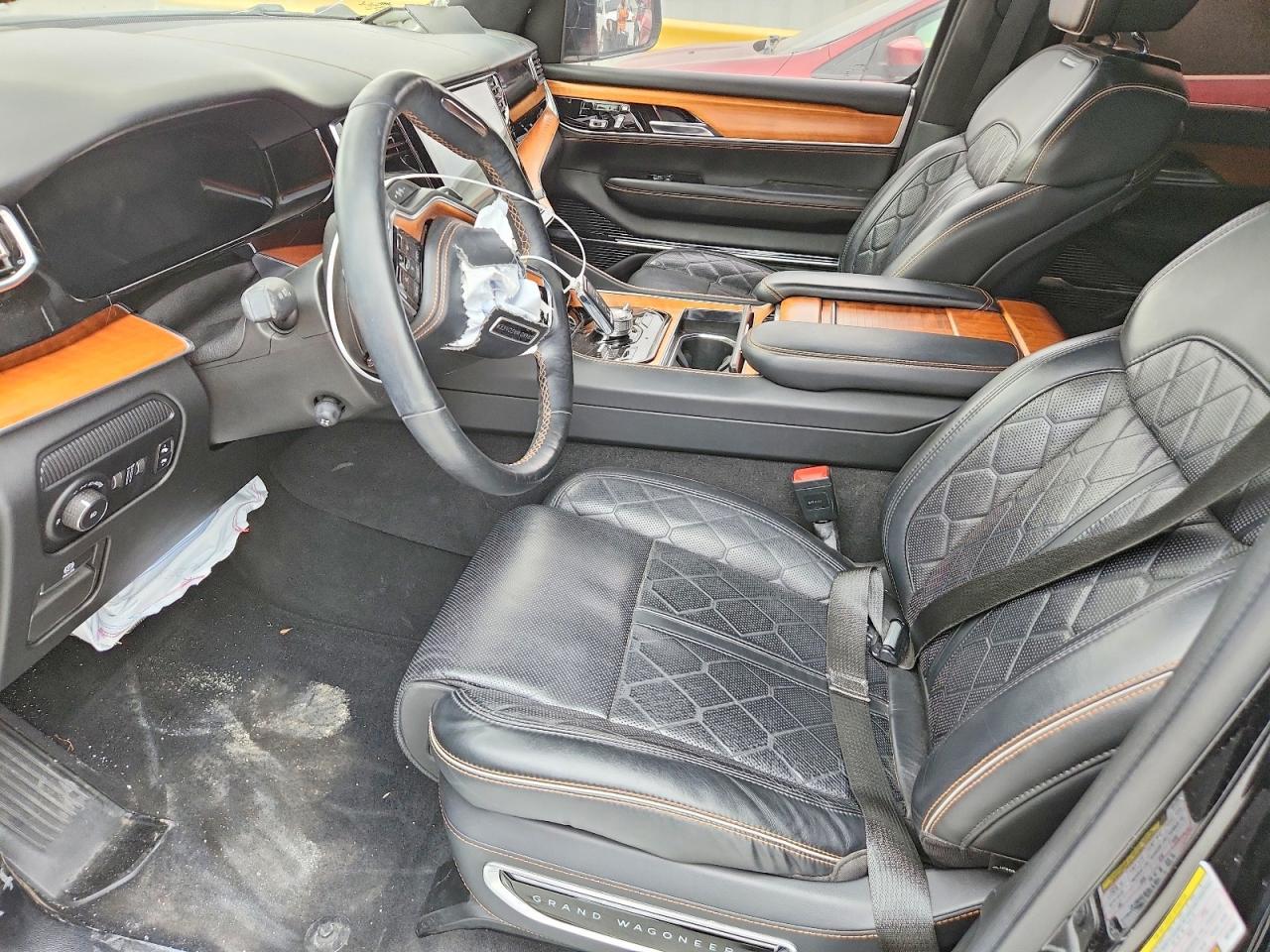 2022 Jeep Grand Wagoneer Series Iii - Фото 7