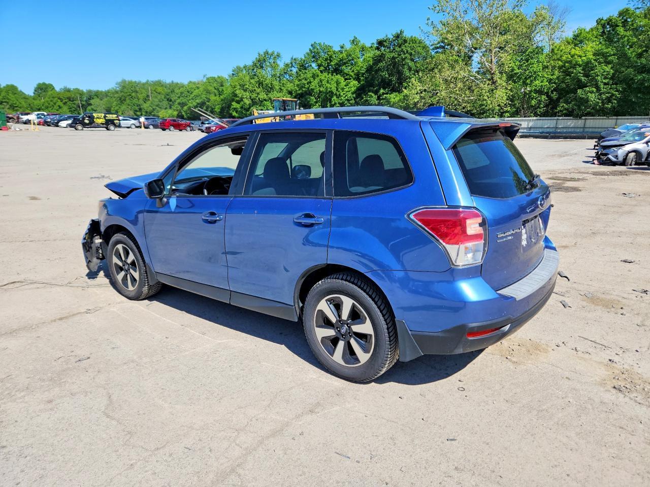 2018 Subaru Forester 2.5I Premium - Фото 2