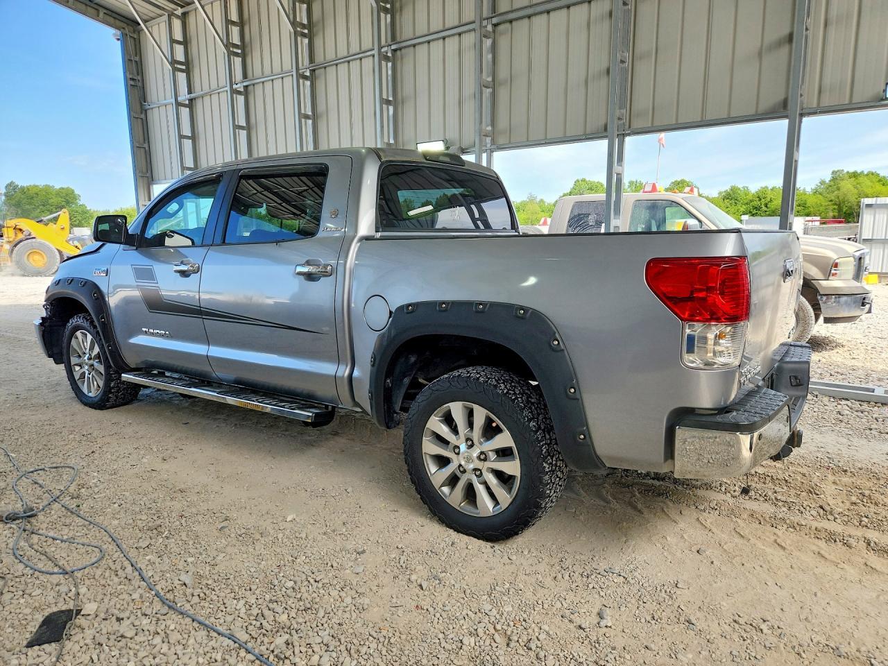 2012 Toyota Tundra Crewmax Limited - Фото 2