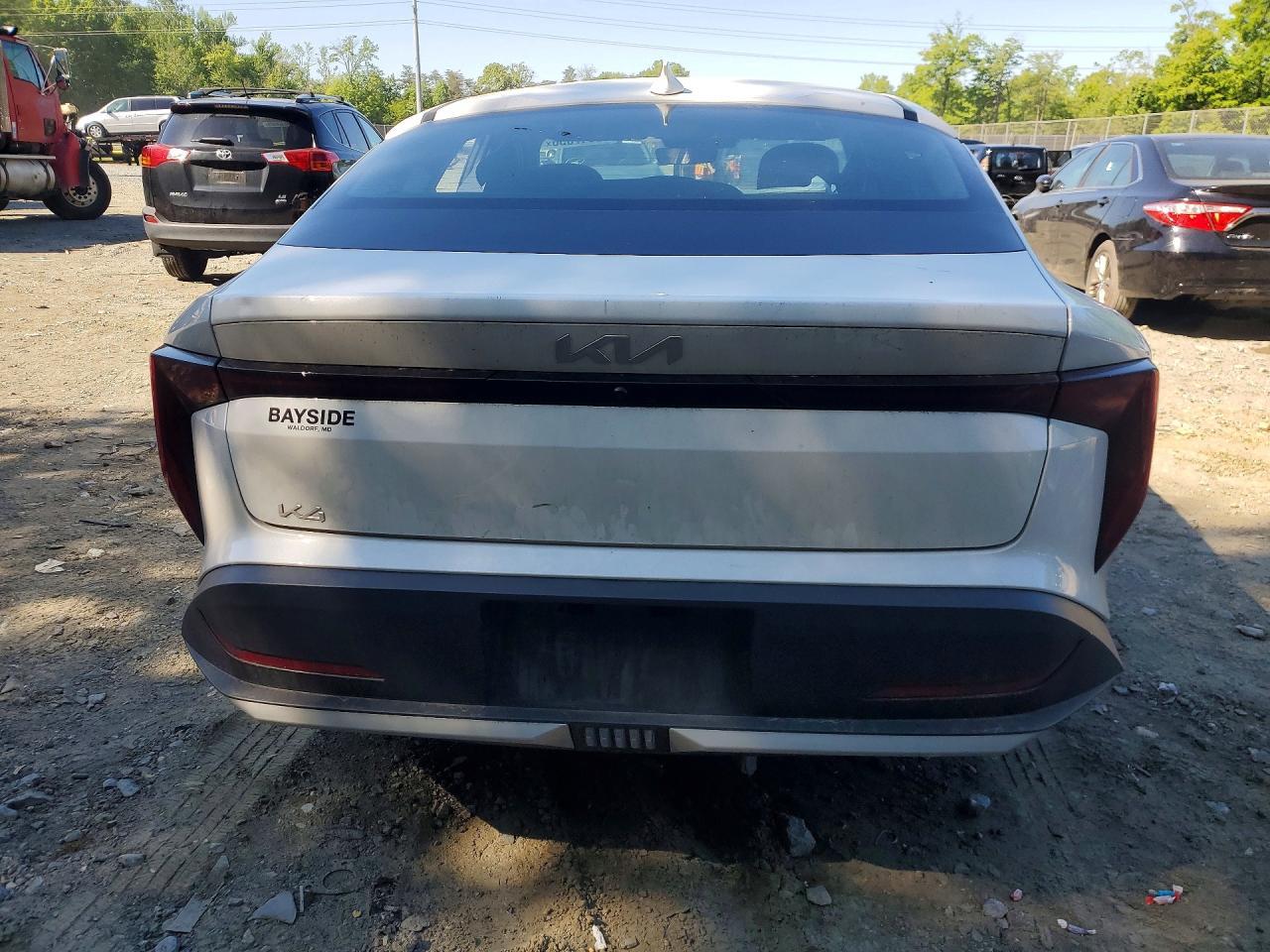 2025 Kia K4 Lx - Image 6