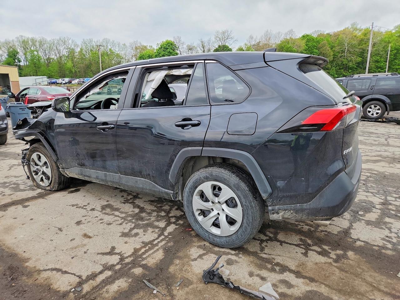 2022 Toyota Rav4 Le - Фото 2