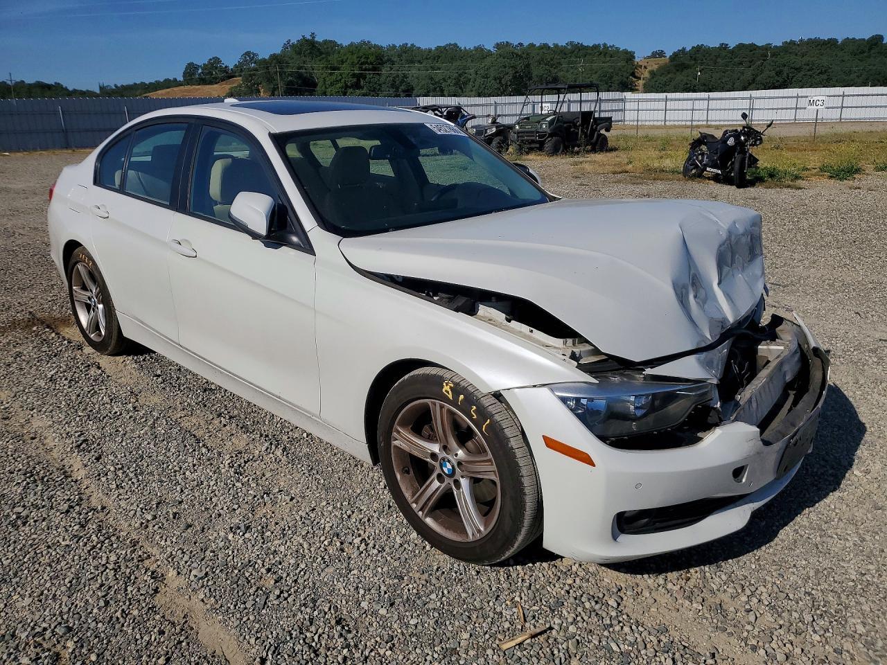 2013 BMW 320 I - Фото 4