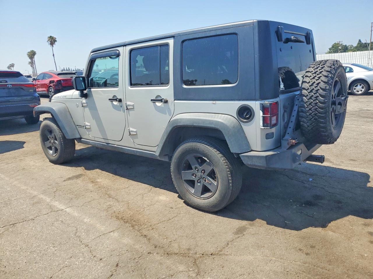 2007 Jeep Wrangler Rubicon - Image 2