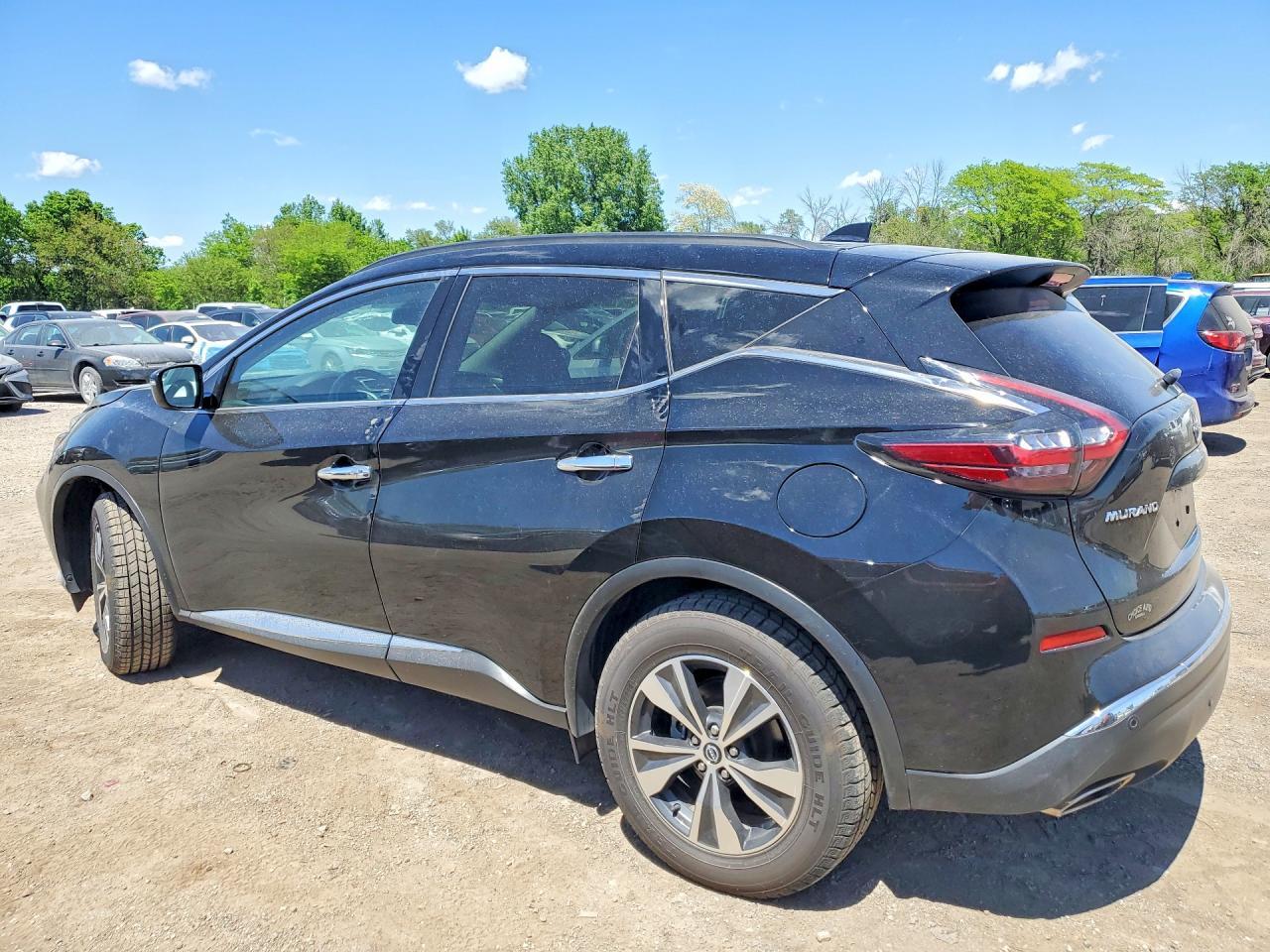 2023 Nissan Murano Sv - Image 2