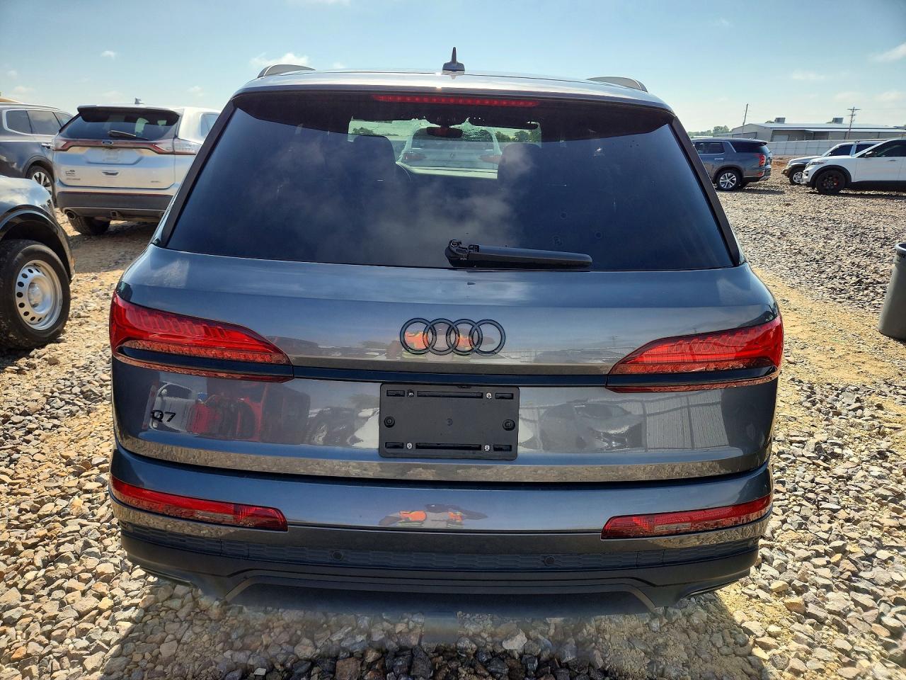 2025 Audi Q7 Premium Plus - Image 6