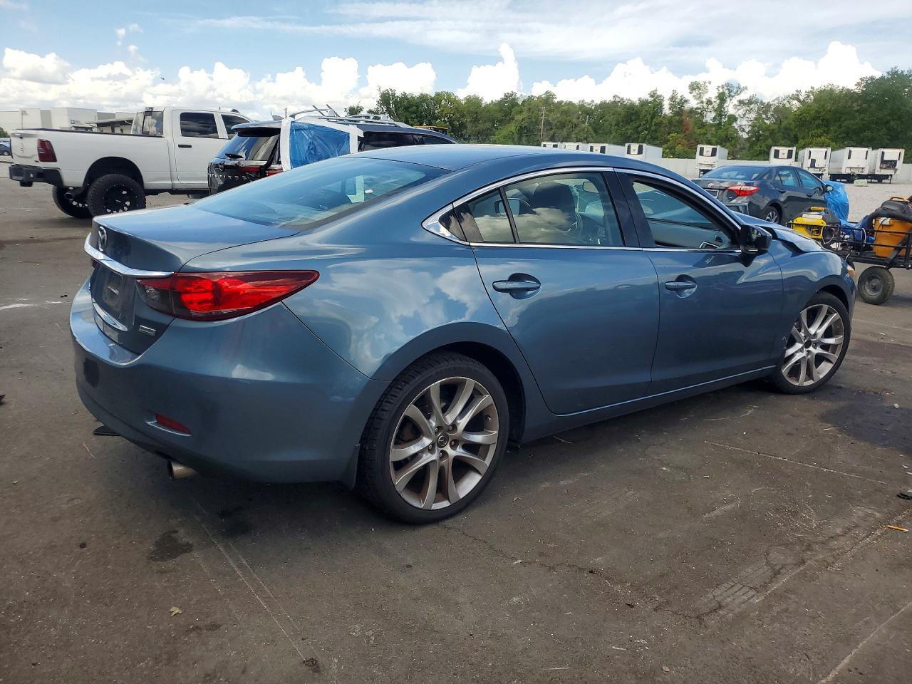 2017 Mazda 6 Touring - Image 3