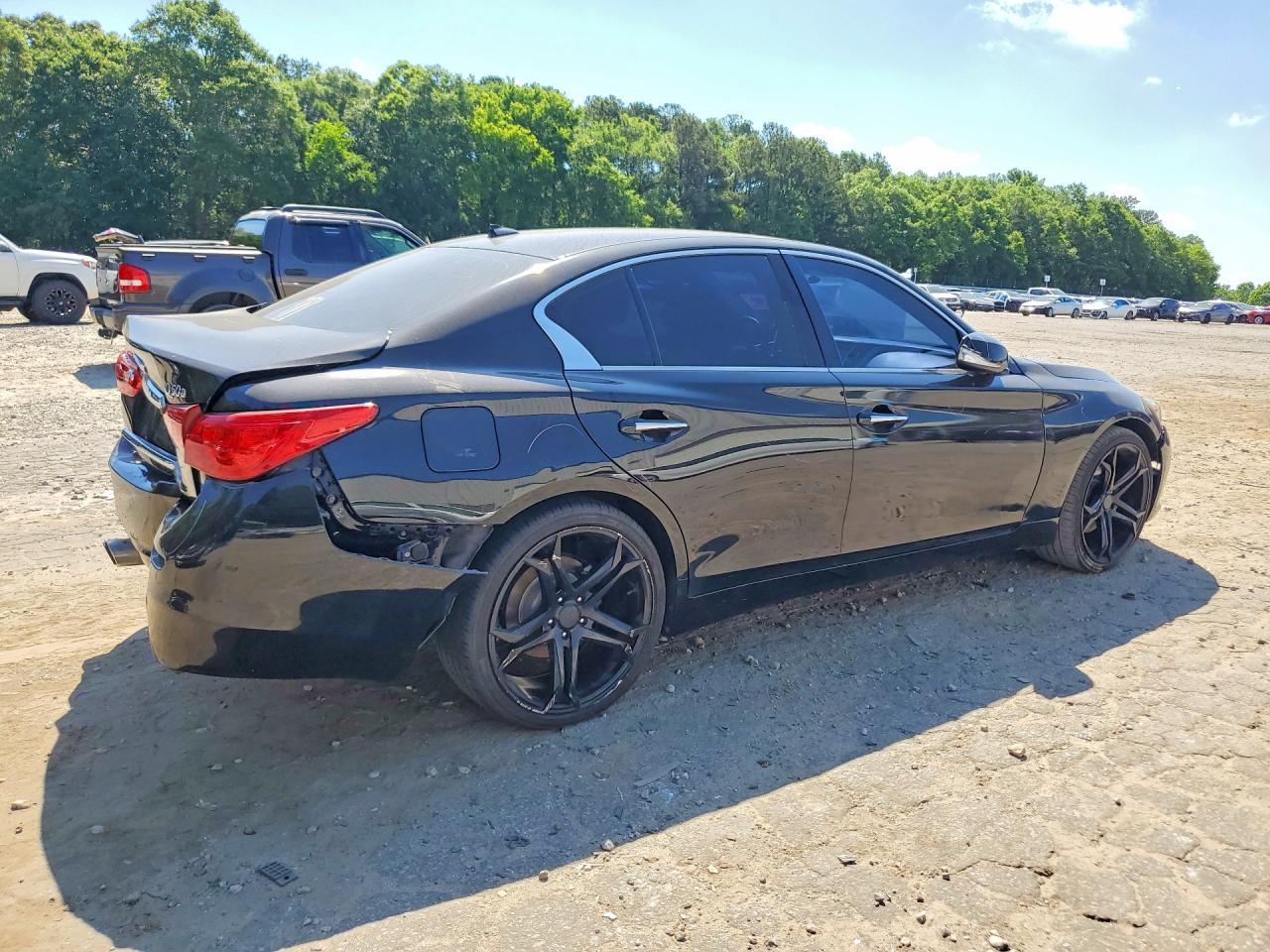 2015 Infiniti Q50 Base - Image 3