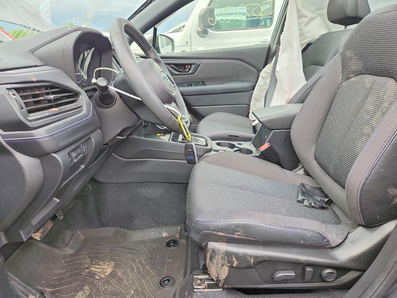 2025 Subaru Forester Premium - Фото 7