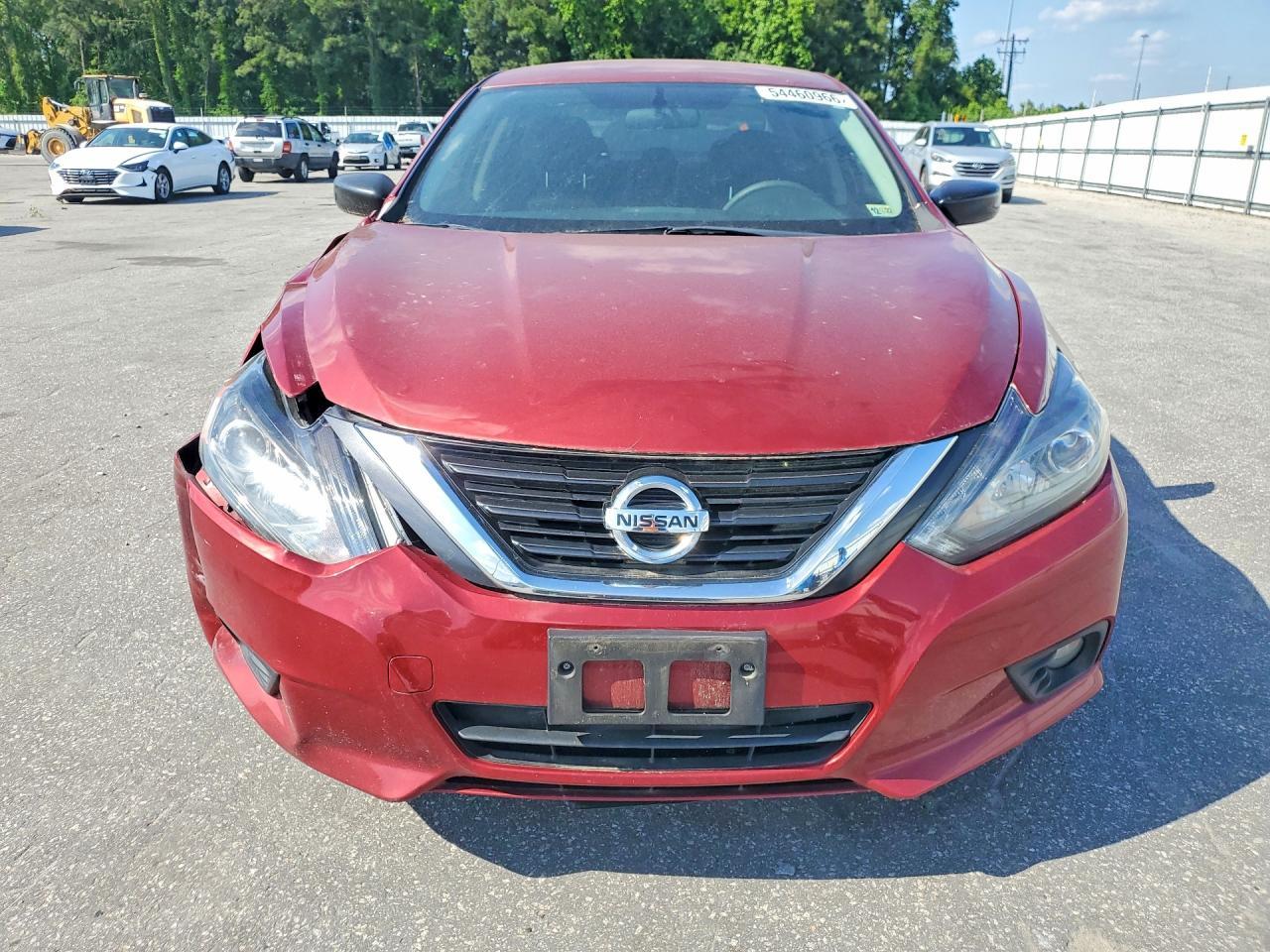 2019 Nissan Altima - Фото 5
