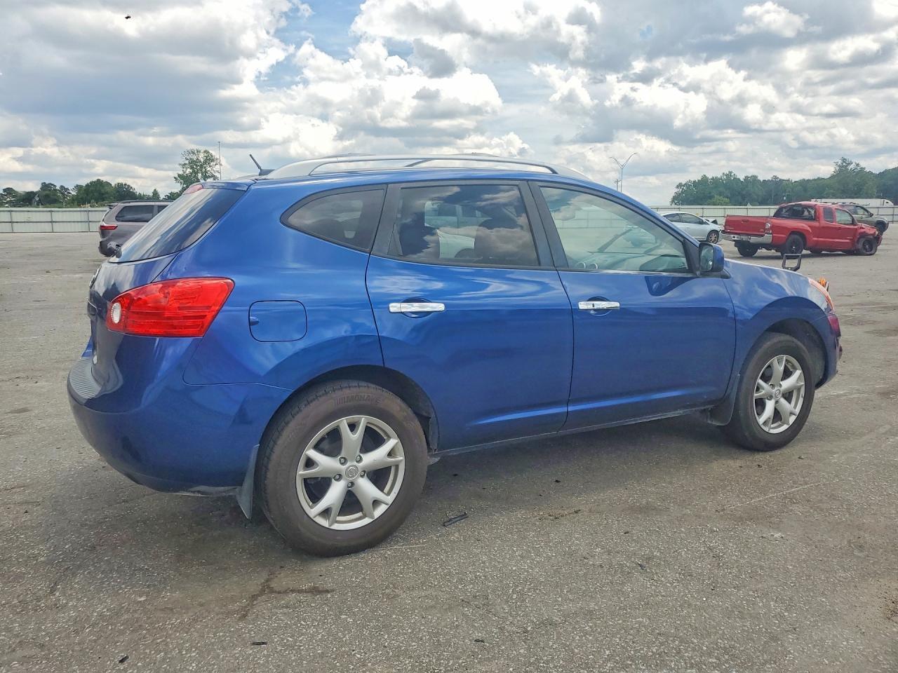2010 Nissan Rogue Sl - Image 3