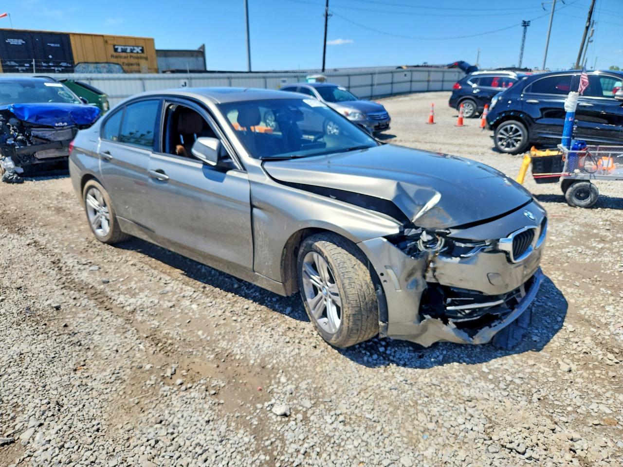 2016 BMW 330E - Image 4