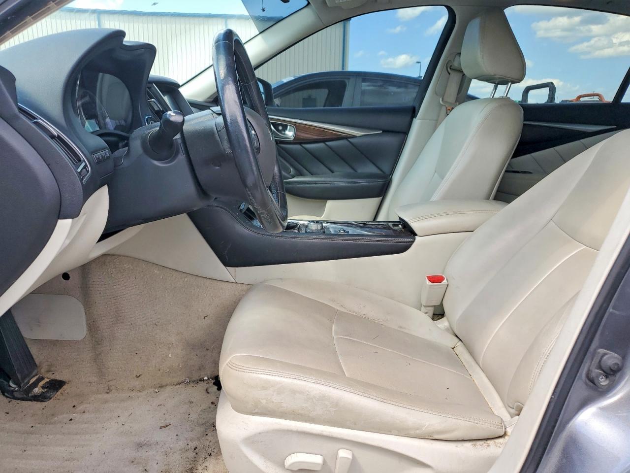 2015 Infiniti Q50 Base - Фото 7