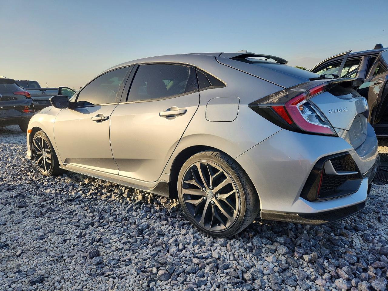 2021 Honda Civic Sport - Фото 2