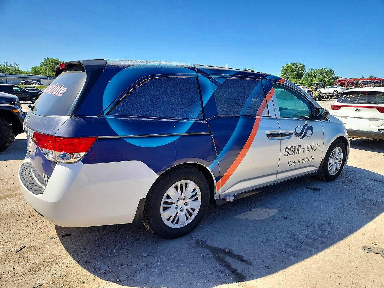 2014 Honda Odyssey Lx - Image 3