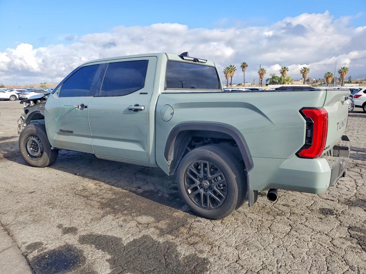 2025 Toyota Tundra Limited - Фото 2