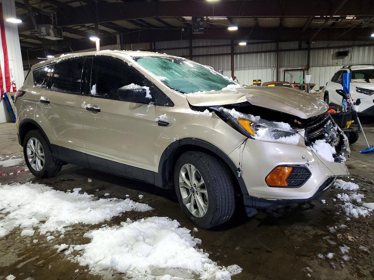 2017 Ford Escape S - Image 4