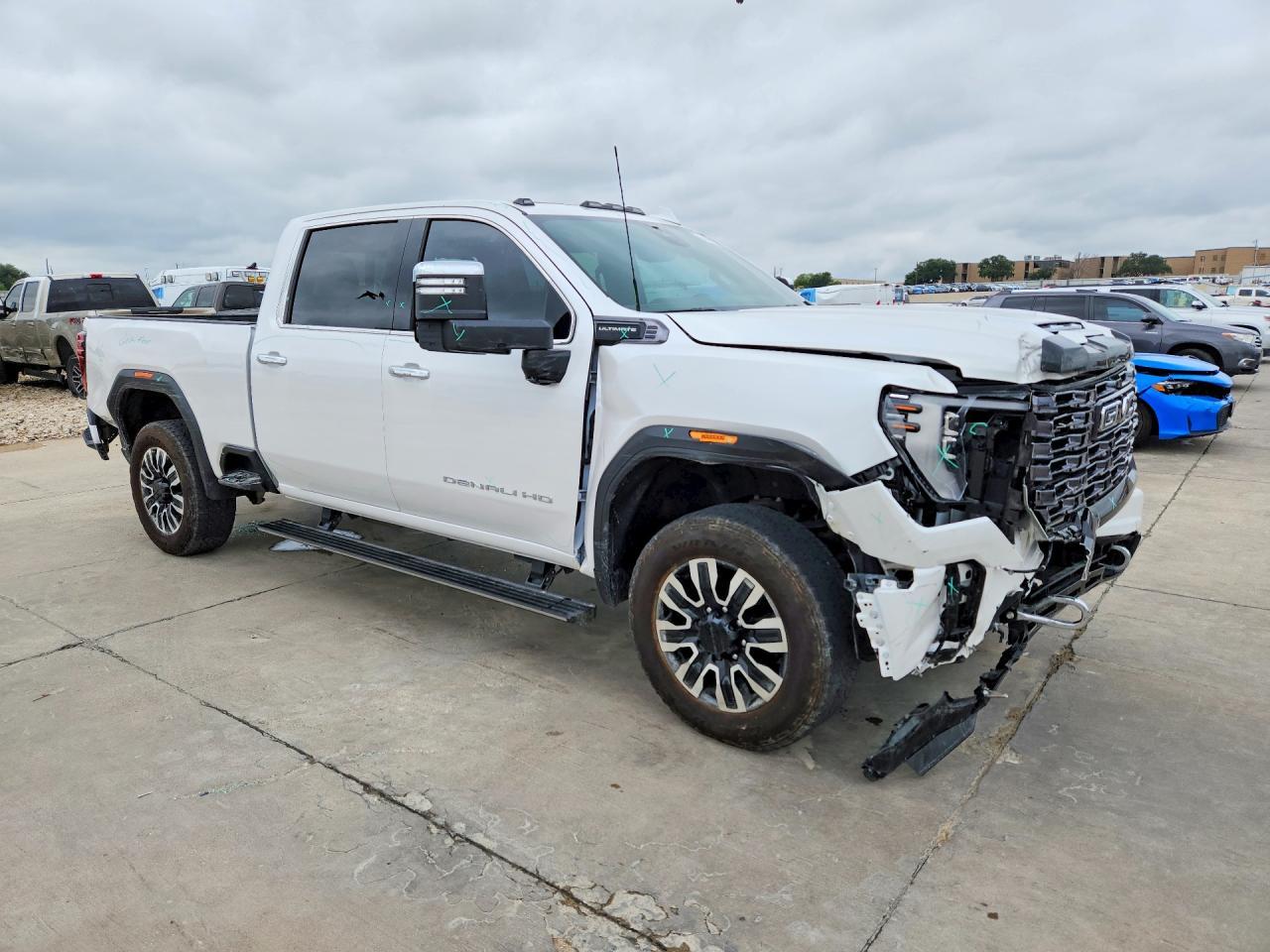 2025 GMC Sierra K2500 Denali Ultimate - Фото 4