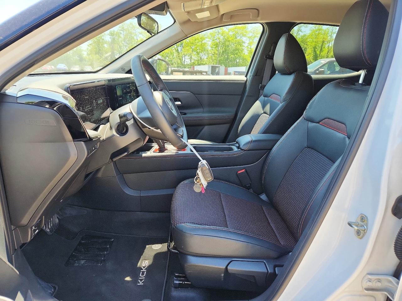 2025 Nissan Kicks Sr - Фото 7