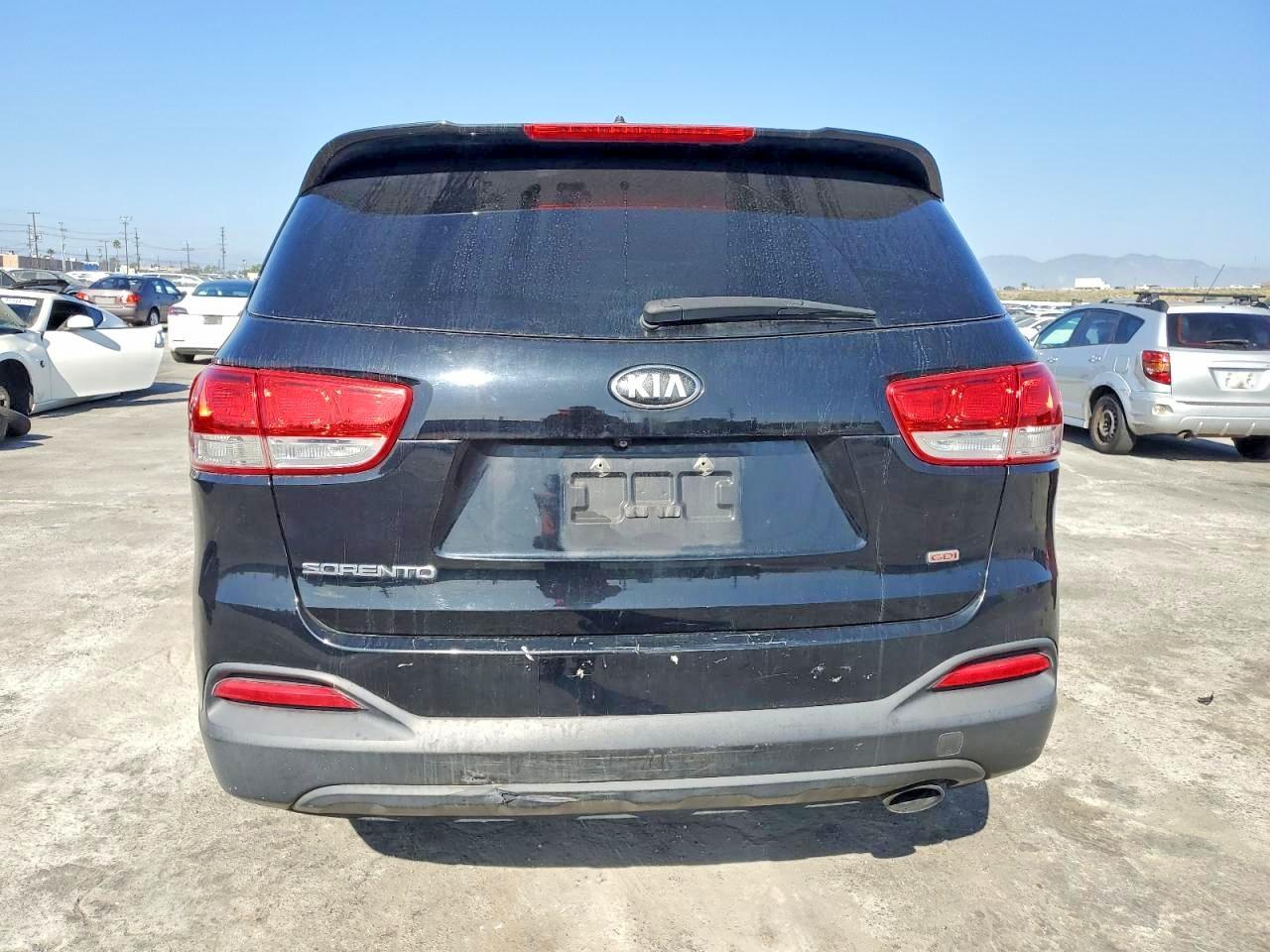 2016 Kia Sorento Lx - Image 6