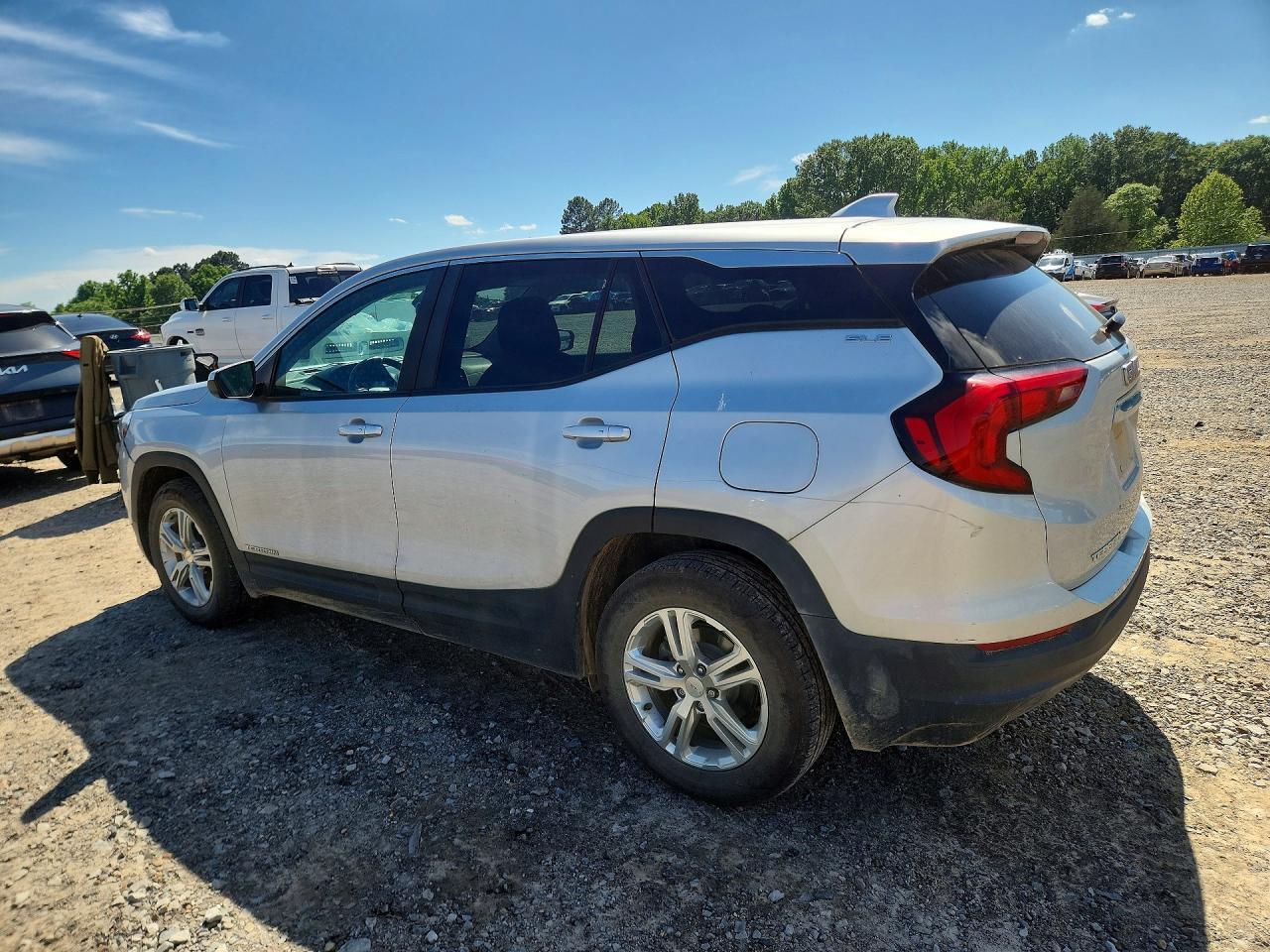 2021 GMC Terrain Sle - Фото 2