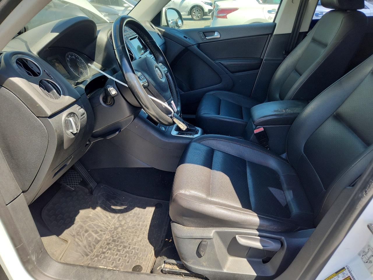 2016 Volkswagen Tiguan S - Image 7