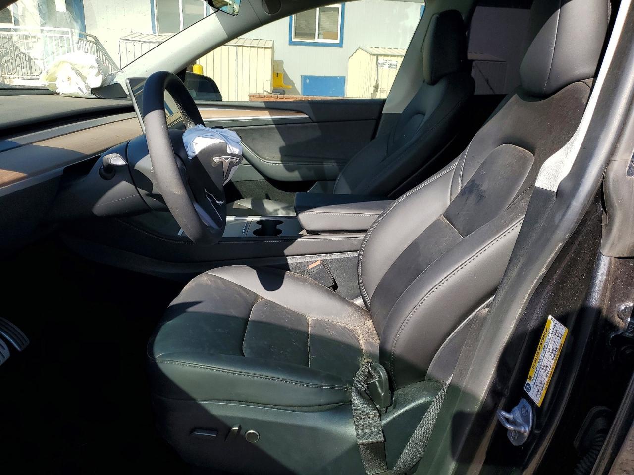 2024 Tesla Model Y - Фото 7