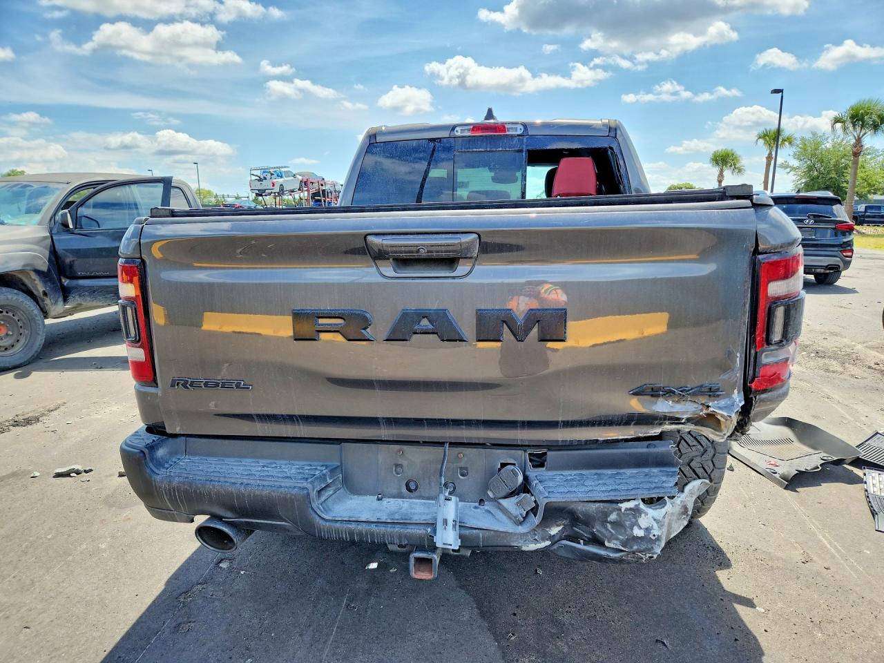 2020 Ram 1500 Rebel - Фото 6