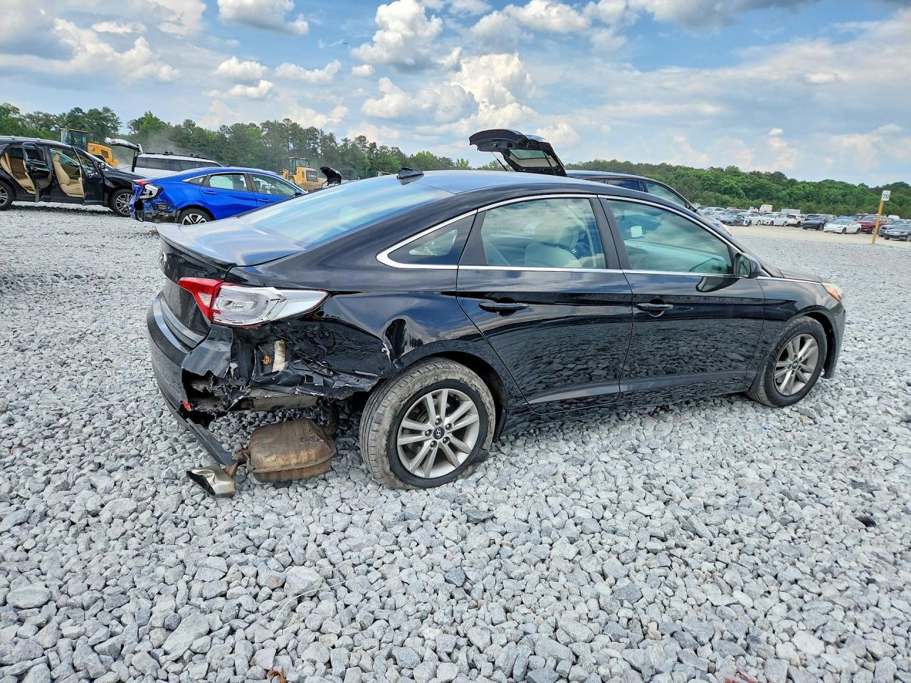 2017 Hyundai Sonata Se - Image 3