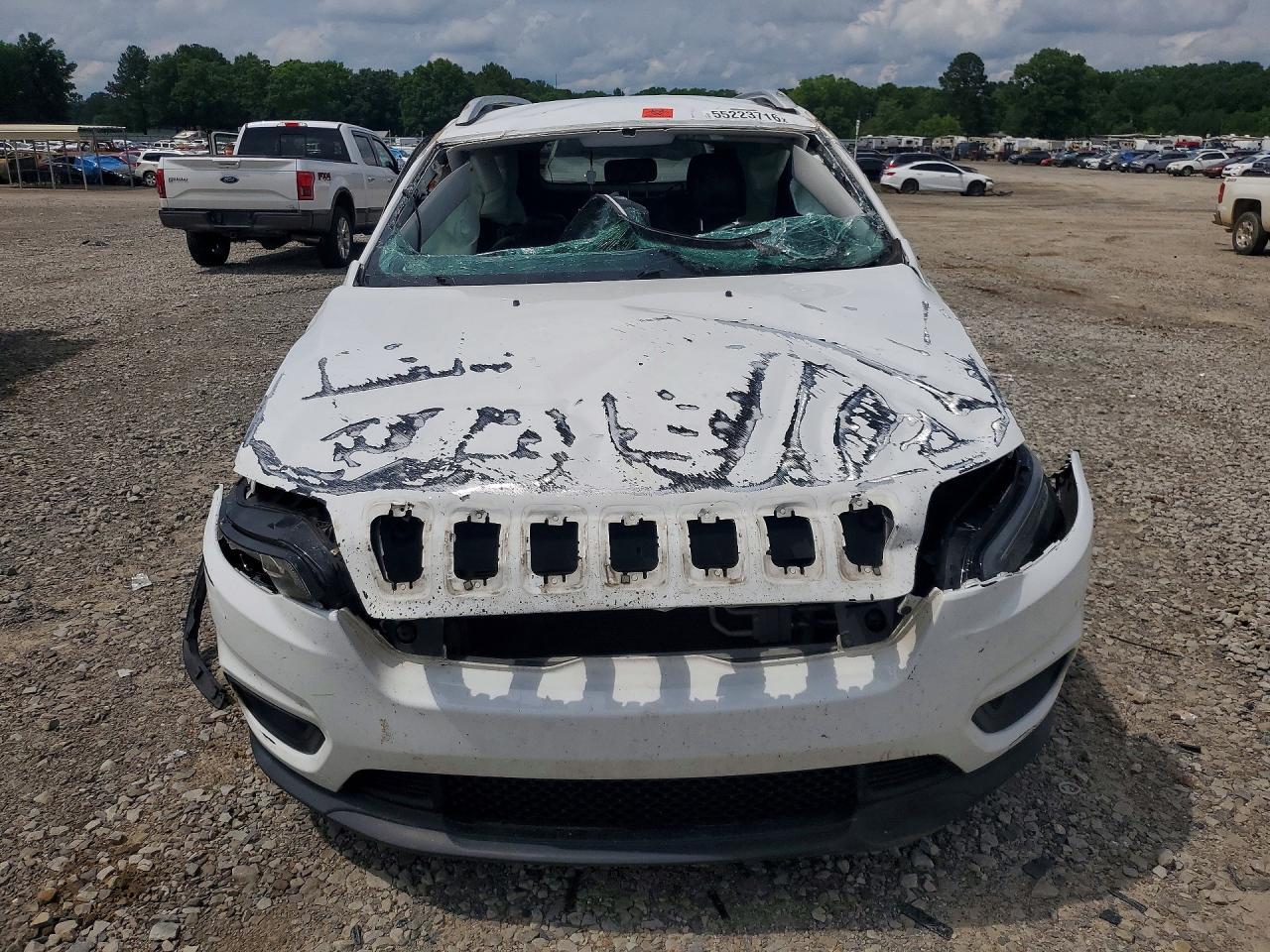 2019 Jeep Cherokee Latitude Plus - Image 5