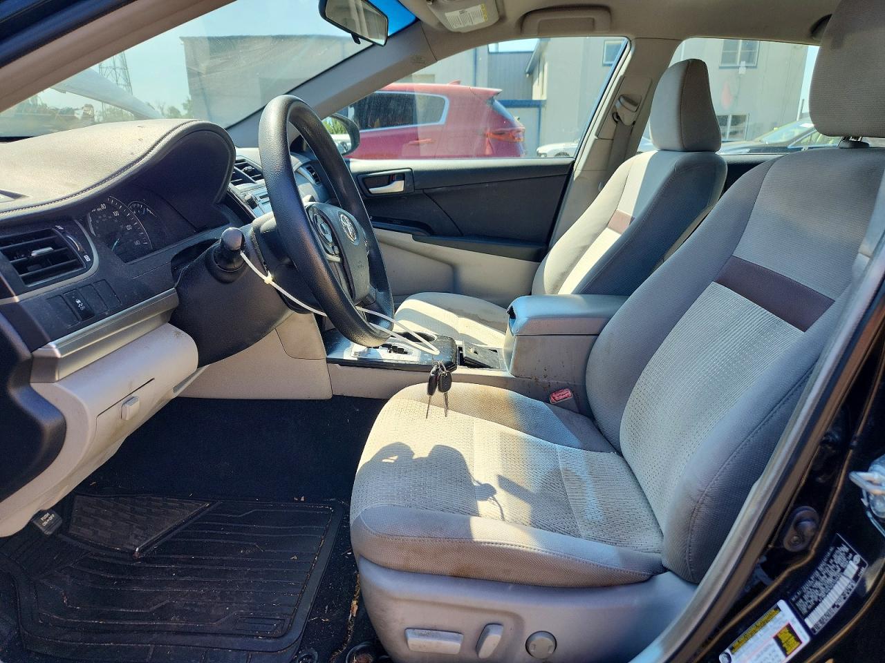2012 Toyota Camry Le - Фото 7