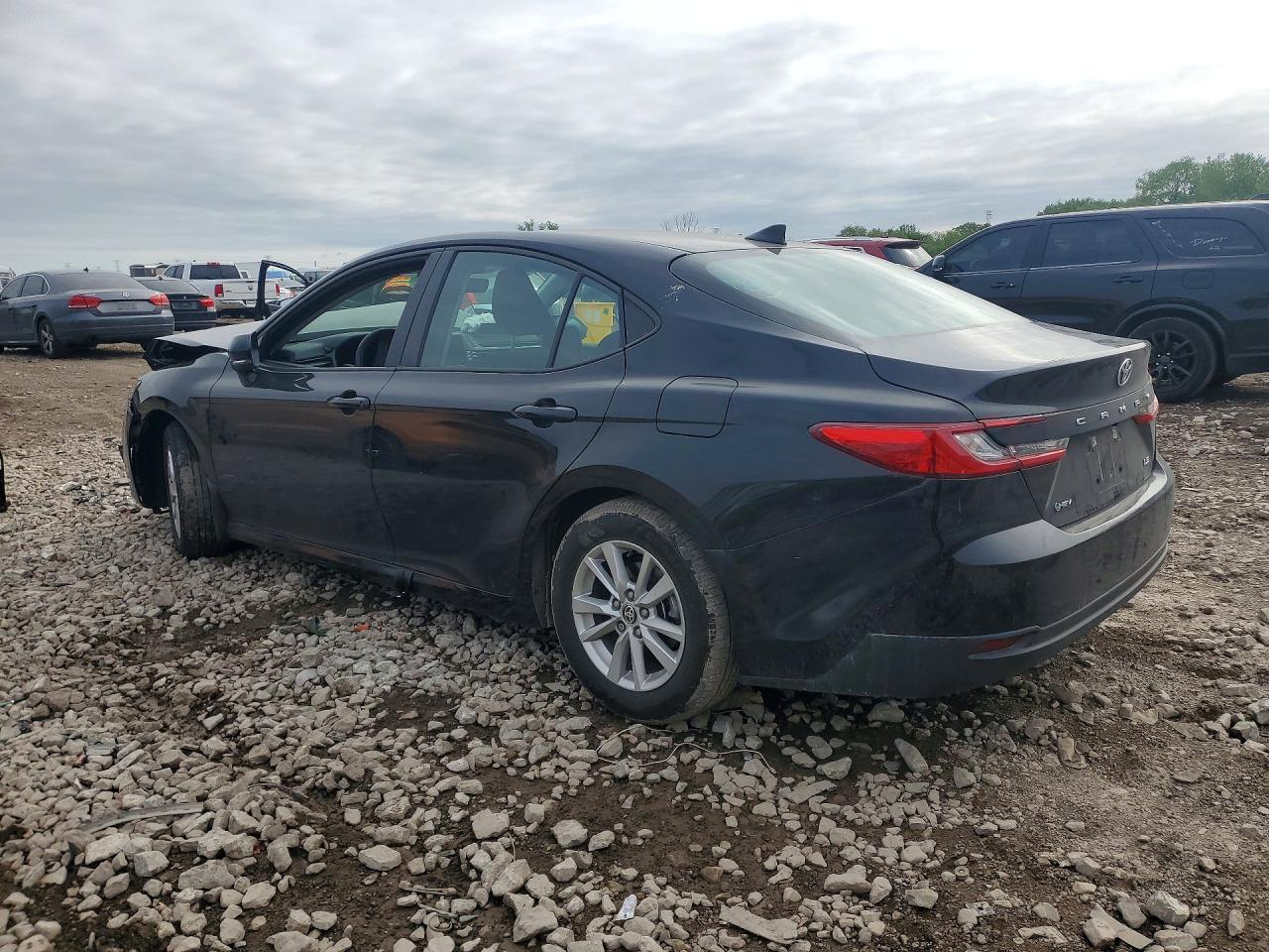2025 Toyota Camry Le - Фото 2