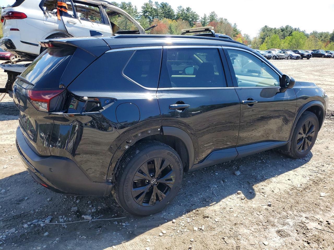 2023 Nissan Rogue Sv - Фото 3