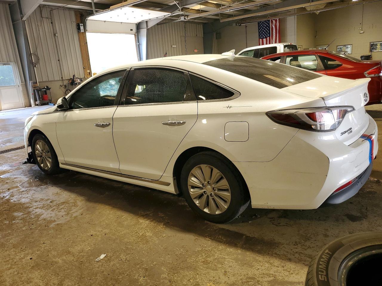 2016 Hyundai Sonata Hybrid Se - Фото 2