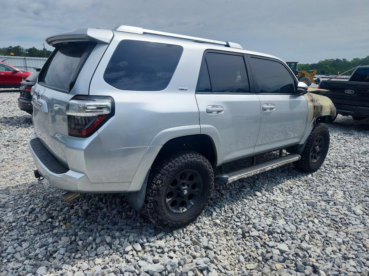 2017 Toyota 4Runner Sr5 Premium - Фото 3
