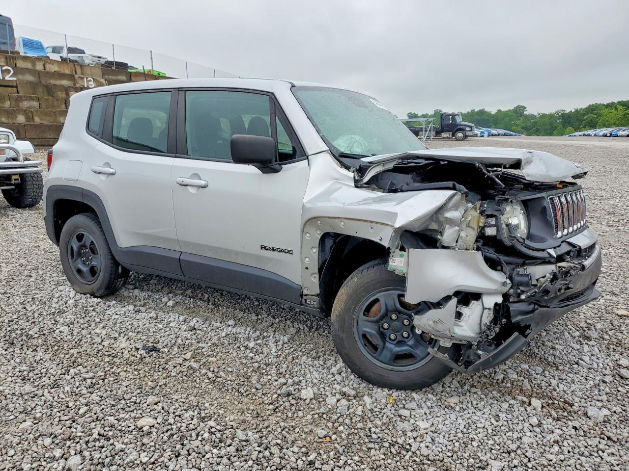 2020 Jeep Renegade Sport - Фото 4