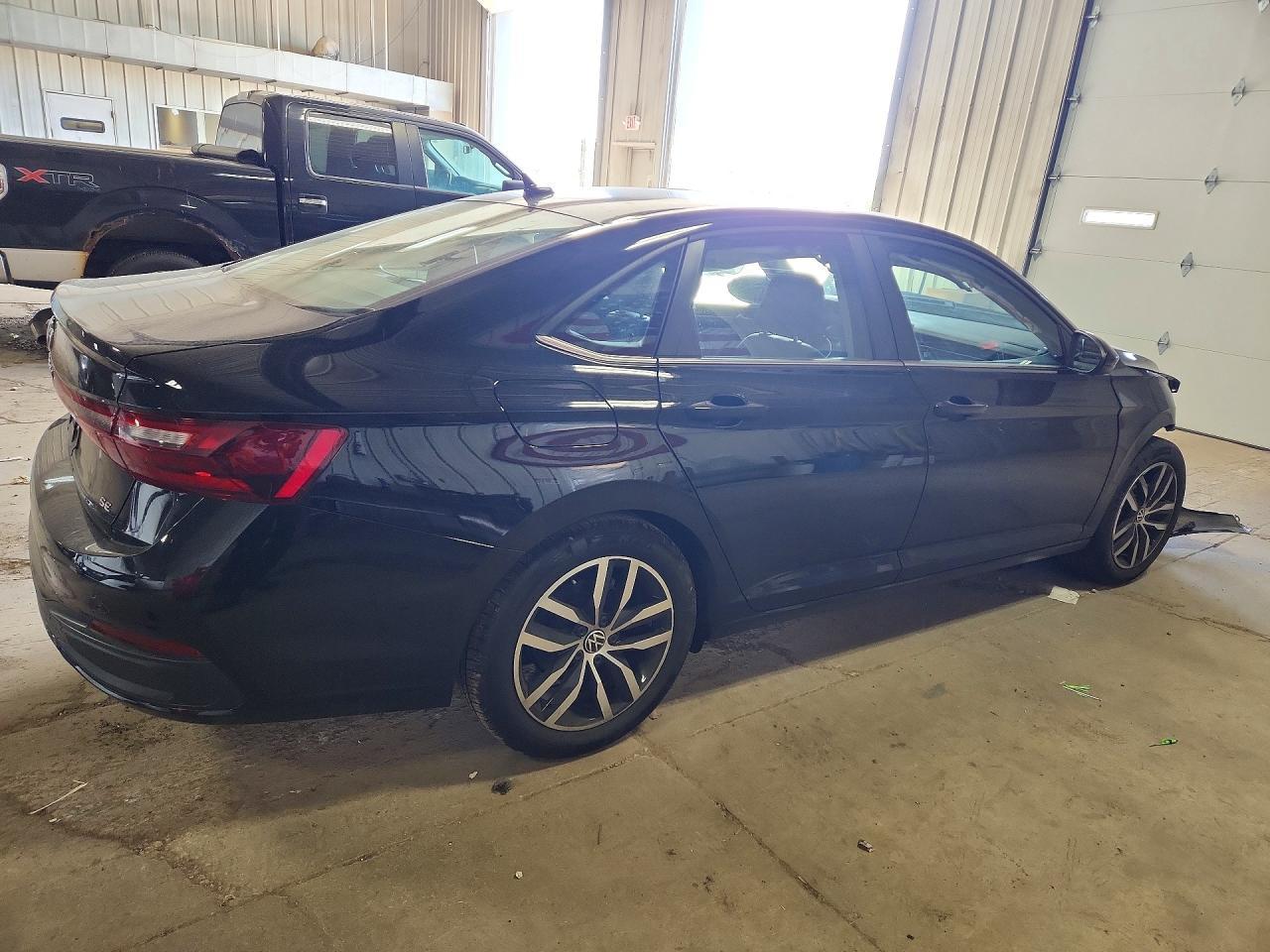 2025 Volkswagen Jetta Se - Image 3